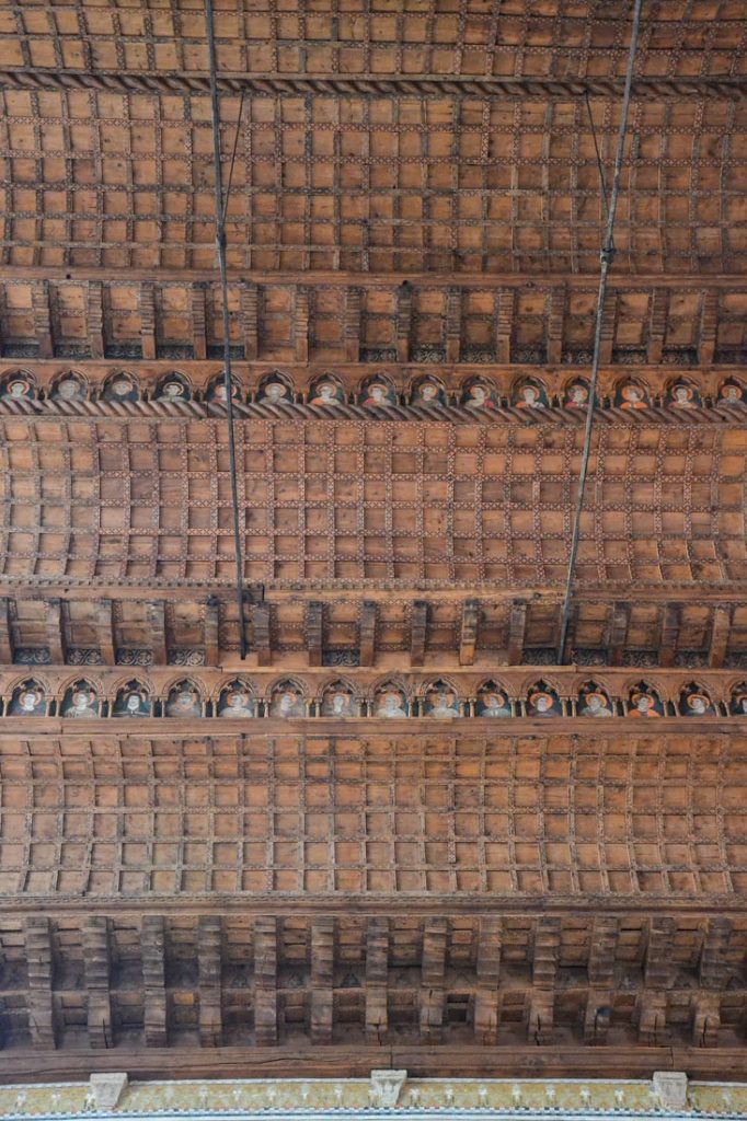 Chiesa di San Fermo Maggiore a Verona: soffitto ligneo