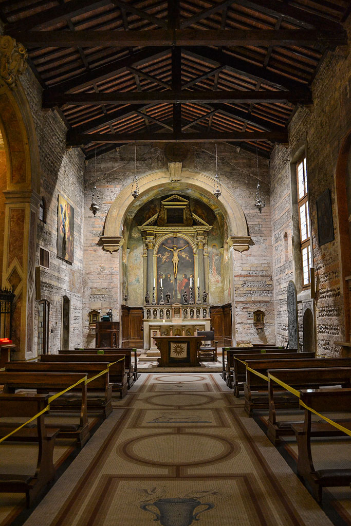 Chiesa di San Giovanni in Foro: interno